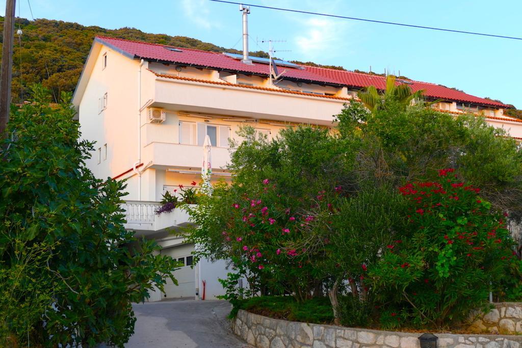 B&B Garni Toni Supetarska Draga Buitenkant foto